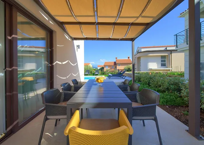 New With Pool, Sea View, Close To A Beautiful - By Traveler Tourist Agency Krk - Id 2407 Villa *