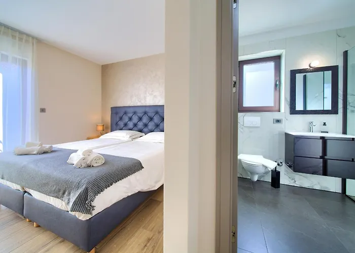 Villa New With Pool, Sea View, Close To A Beautiful - By Traveler Tourist Agency Krk - Id 2407 Krk Town