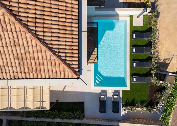 New With Pool, Sea View, Close To A Beautiful - By Traveler Tourist Agency Krk - Id 2407 Krk Town