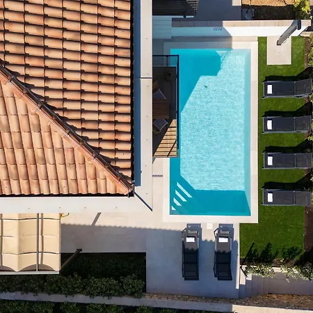 New With Pool, Sea View, Close To A Beautiful - By Traveler Tourist Agency Krk - Id 2407 Krk Town