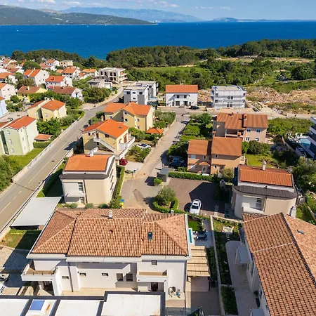 Villa New With Pool, Sea View, Close To A Beautiful - By Traveler Tourist Agency Krk - Id 2407 *